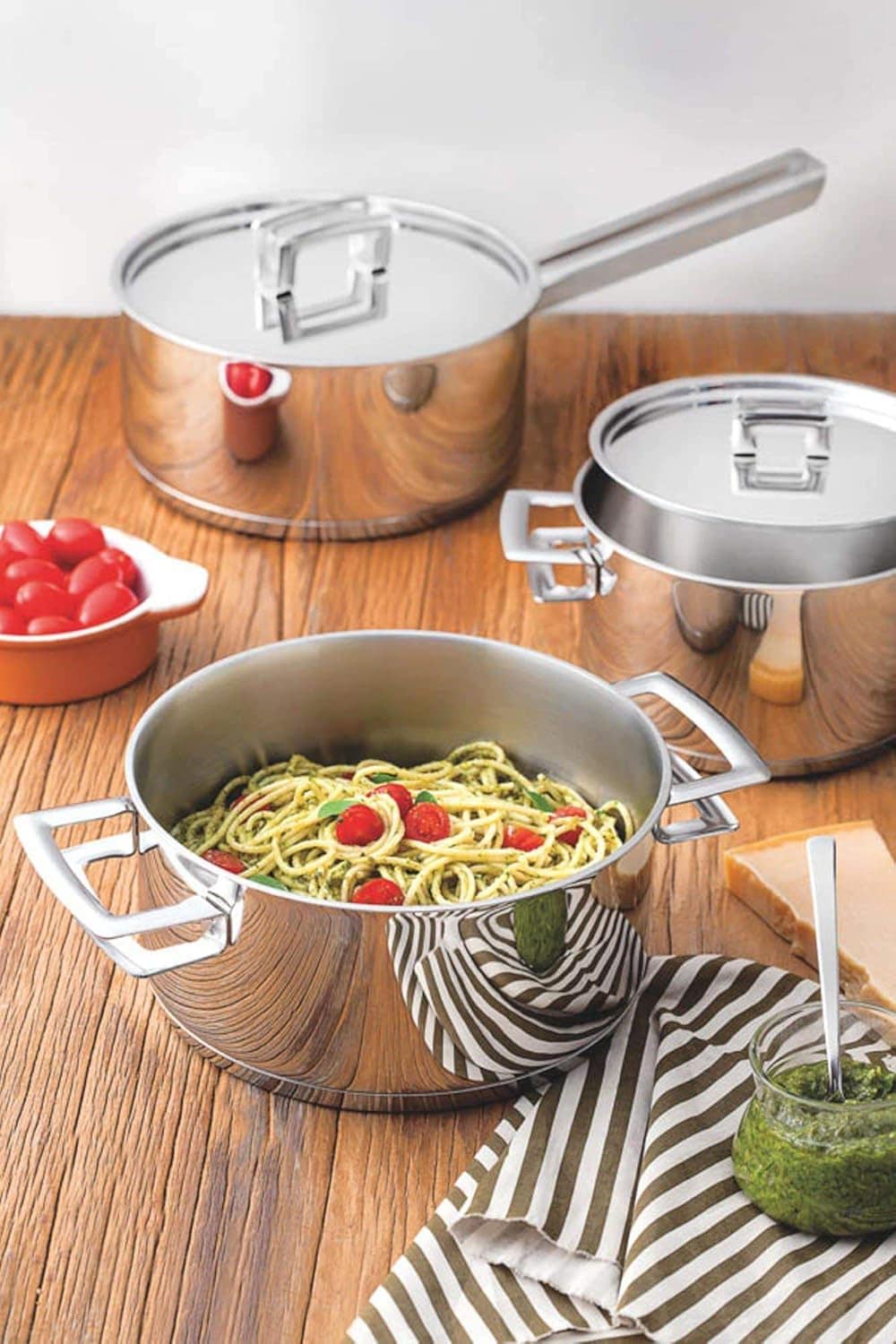 Panela Fundo Triplo com Tampa Plana e Cabo Tramontina Inox 2... - Image 2