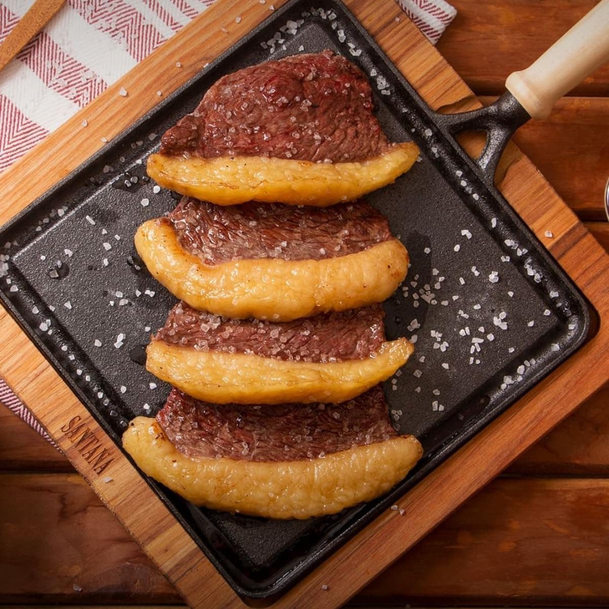 Bifeteira Quadrada de Ferro Fundido Com Base de Madeira 7307... - Image 2