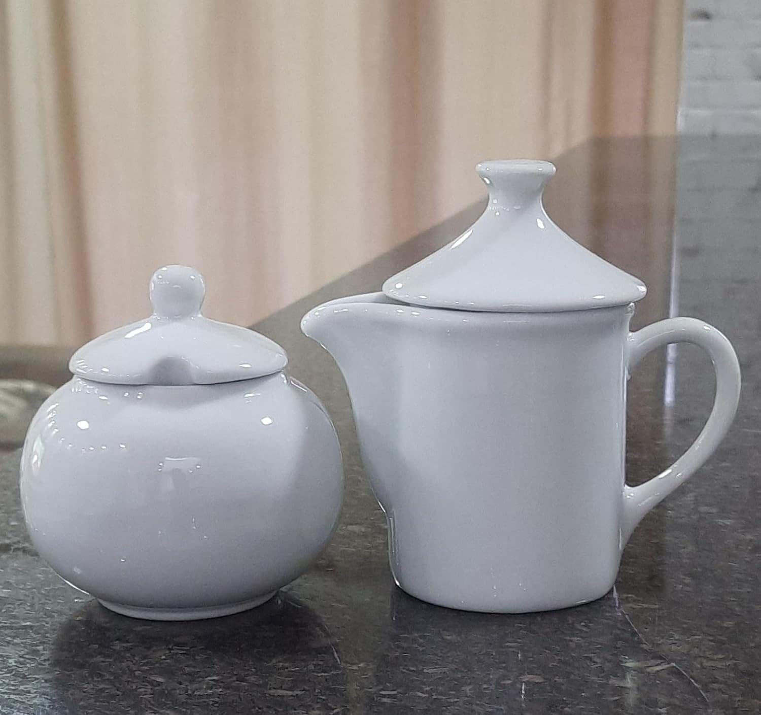 Jogo Café e Chá Mesa Posta 2 peças - Bule Leiteira 300ML + A...