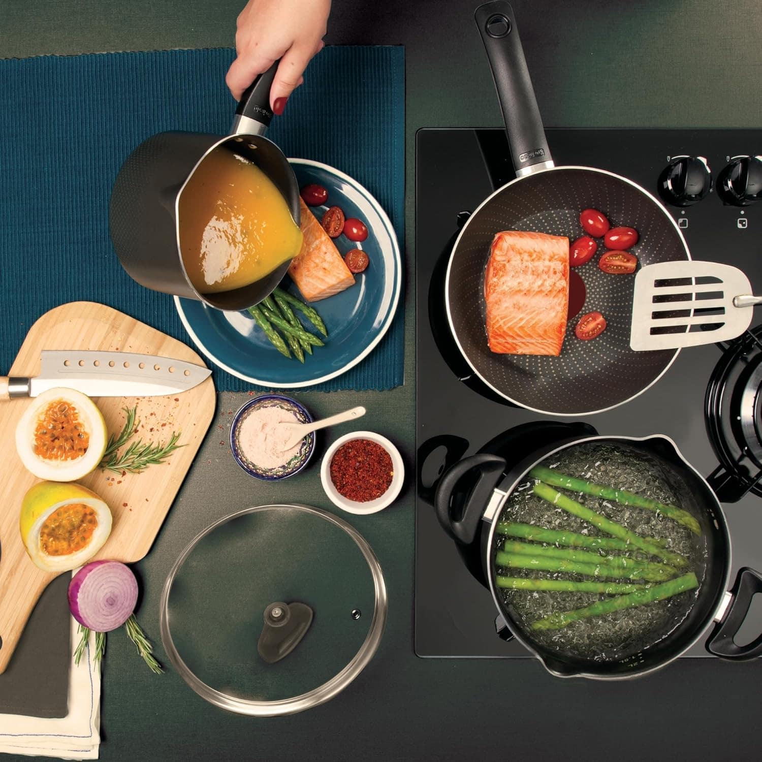 Frigideira Funda 20 Rochedo Smart, Preto com Detalhes Azuis - Image 2